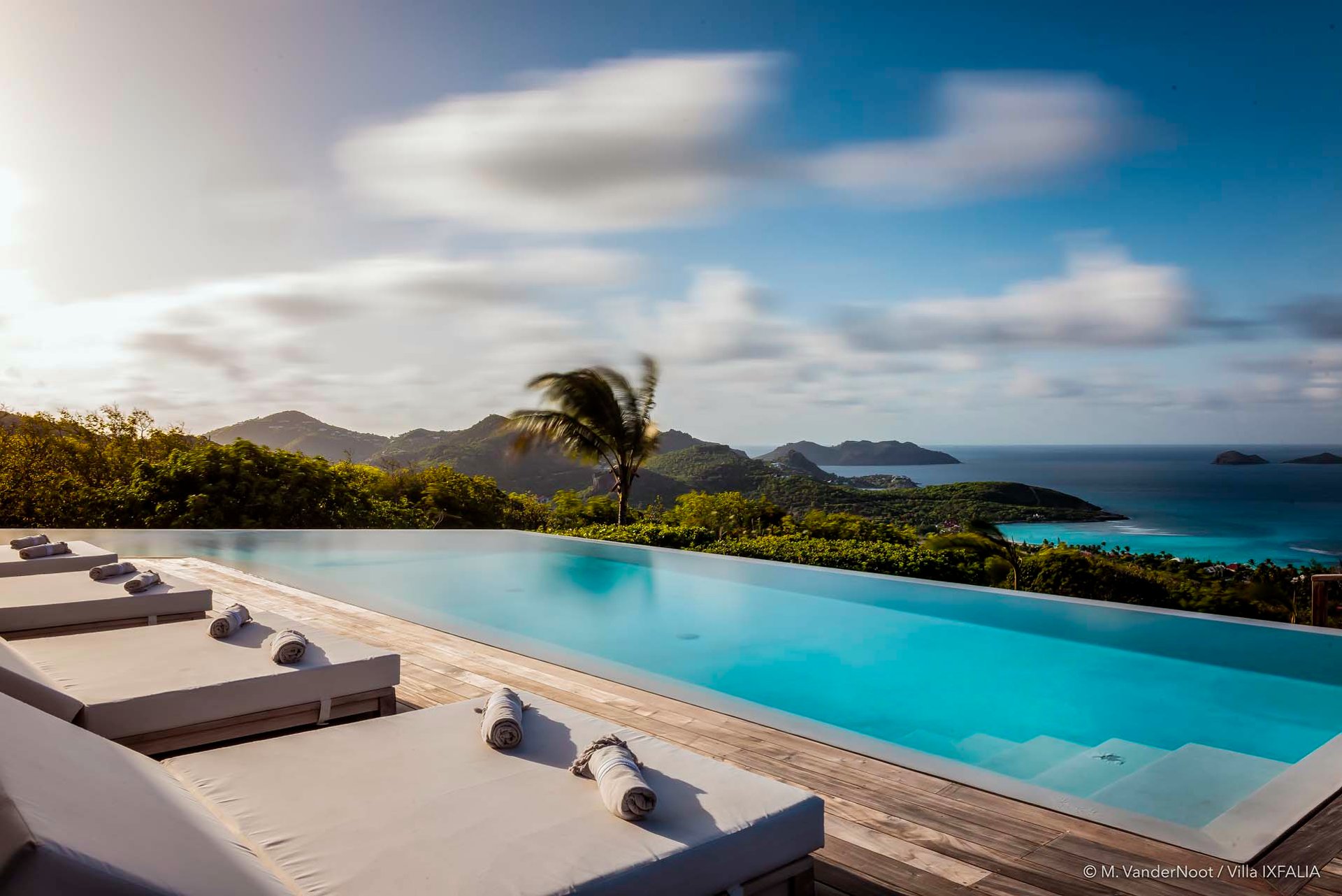 pool ocean view at Villa Ixfalia