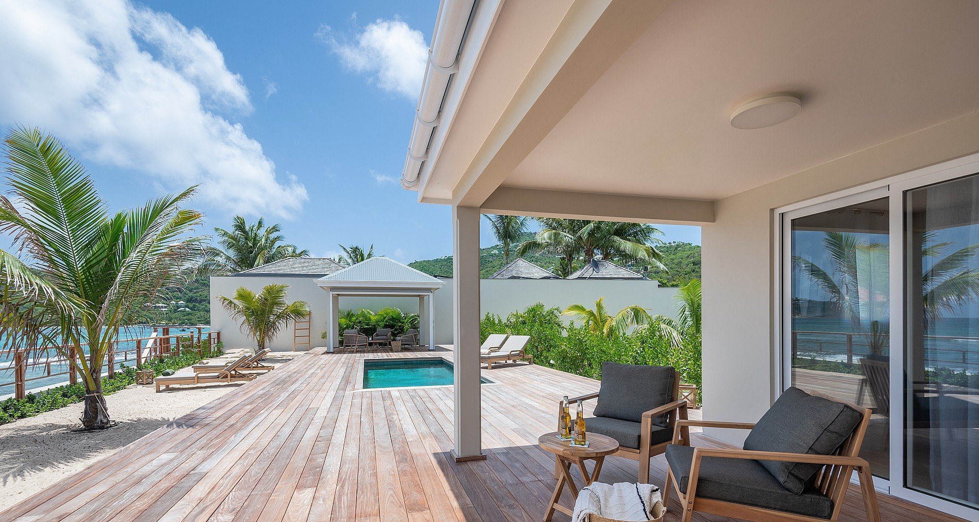 allard-©-Villa-Lorient-13-header at Villa Anja