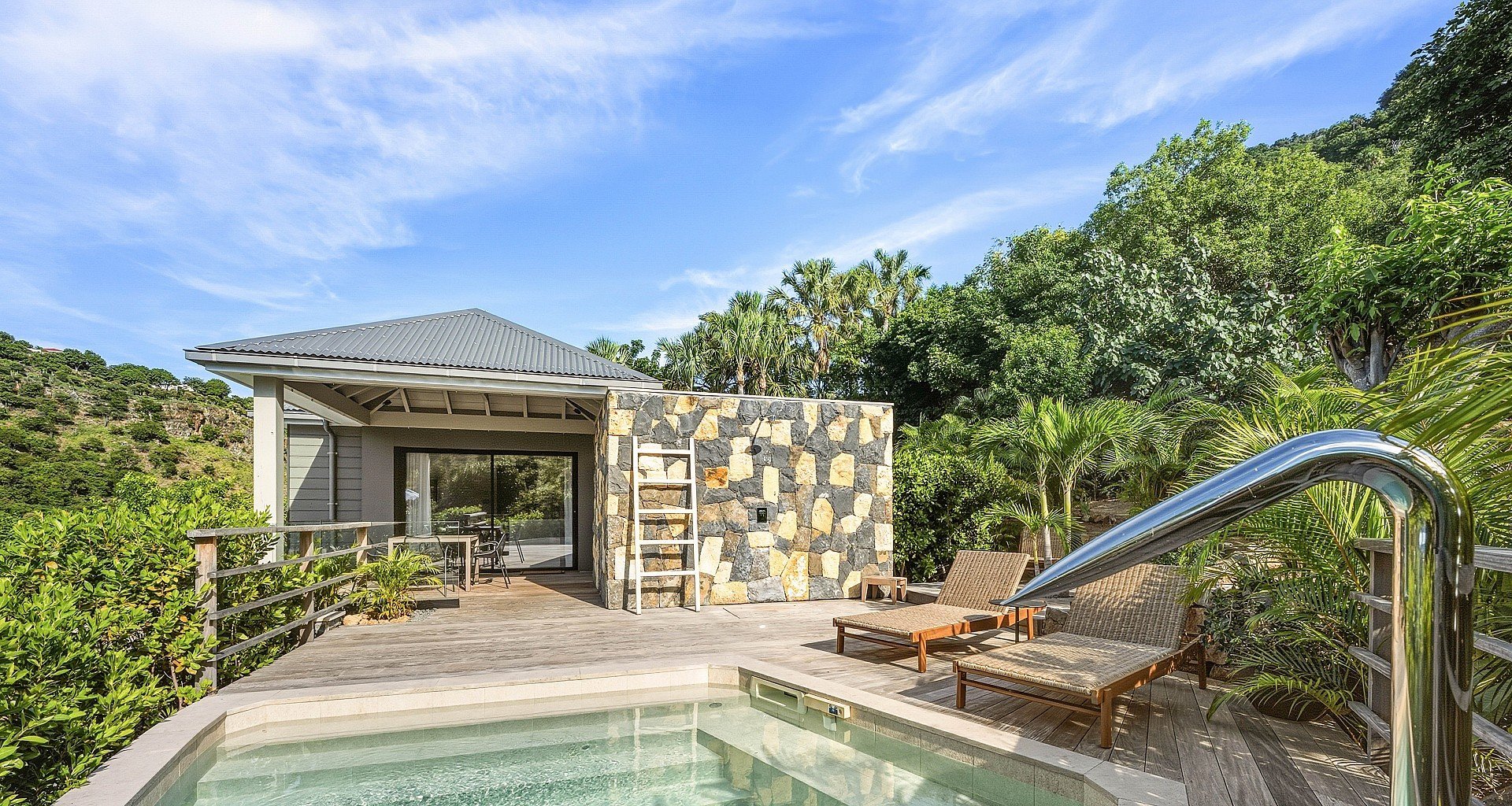 ©JulietteRemi_Xavier-F_23999-header at Villa Case Clémence