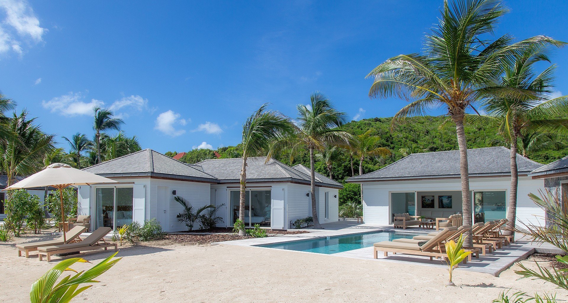 _Villa_Castelle_HD_27112024©Axelle_Cappelli_Photography_0043-header at Villa Castelle