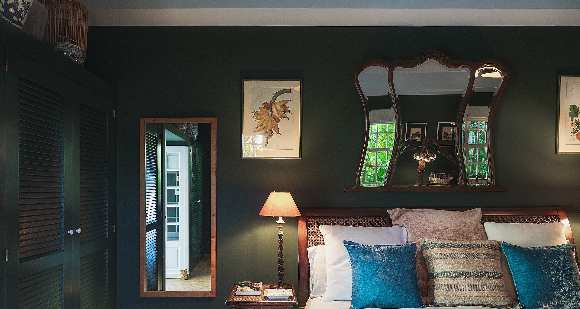 _MG_9730-header at Villa Greenhouse