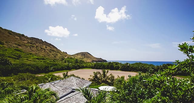 4442-header at Villa Casamia