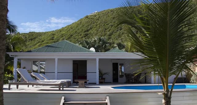 1911-header at Villa Ecoute les Vagues in Flamands - St. Barts Villa Rental
