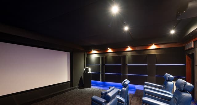 21-header - Villa Kyreve 21-header at Villa Kyreve