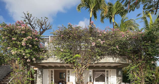 _MG_9285-header at Villa Plumbago