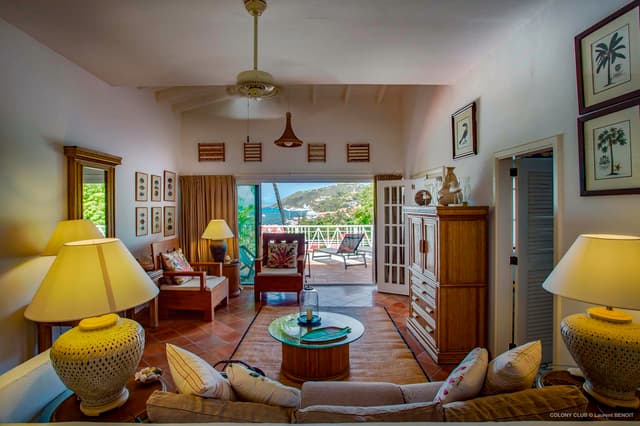 Colony Club E2 photo 4