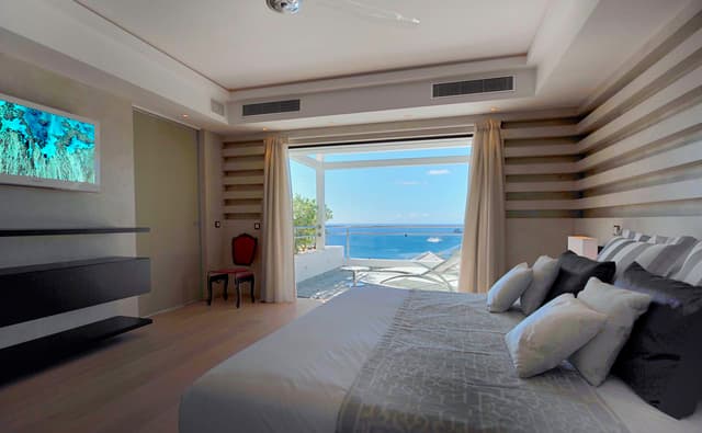 Fleur de Cactus photo 1