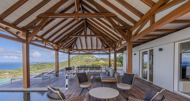 04-header at Villa A View