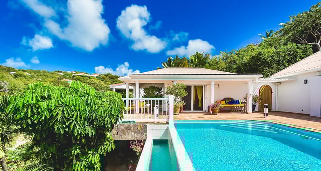 OutsideDB86542014BowdenjpgmiytCE-header at Villa Ana