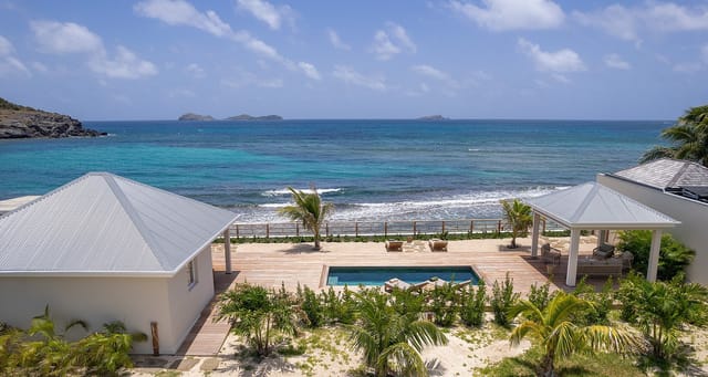 allard-©-Villa-Lorient-37-header at Villa Anja