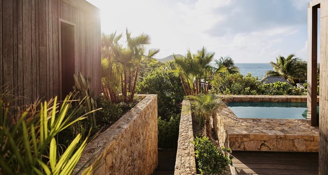 HD-15-header at Villa Aqualis