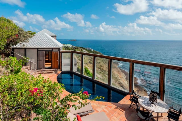 Pool at Villa Arapede