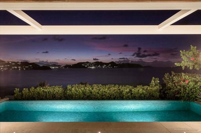 Pool at Villa Arawak