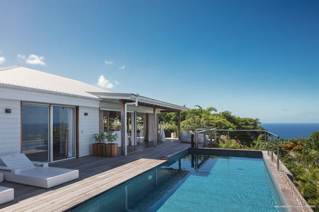 pool at Villa Avalon