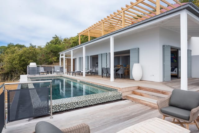 pool at Villa Belharra