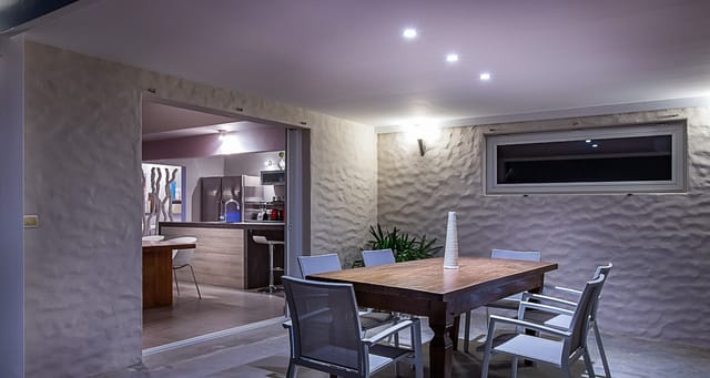 MG3870jpgDJobd0-header at Villa Bikini