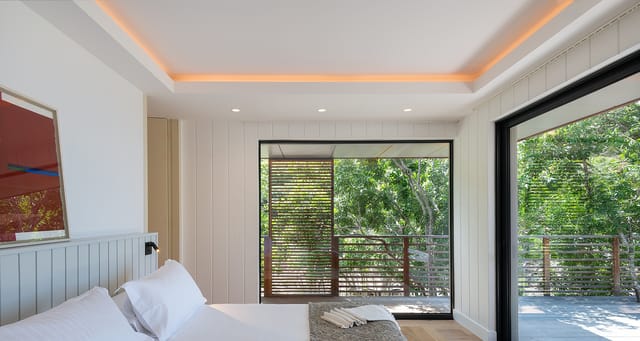 allard-©-Villa-Lubineau-2-16-header at Villa Bilou