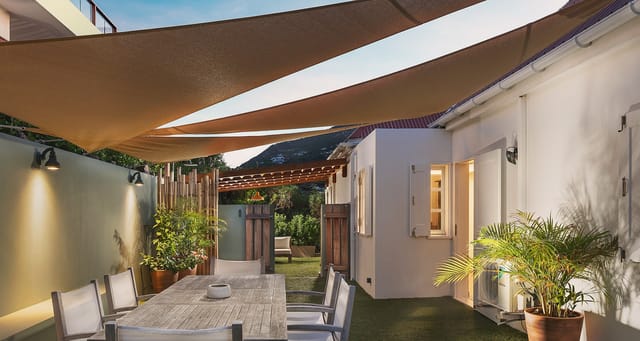 _MG_0534-header at Villa Blue Lagoon