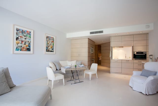 living at Villa Camille