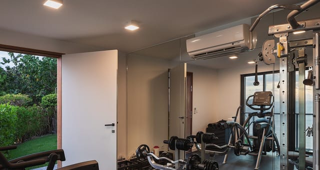 _MG_7429-header at Villa Cap Azur