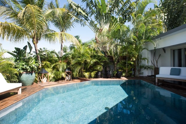 pool at Villa Carmen