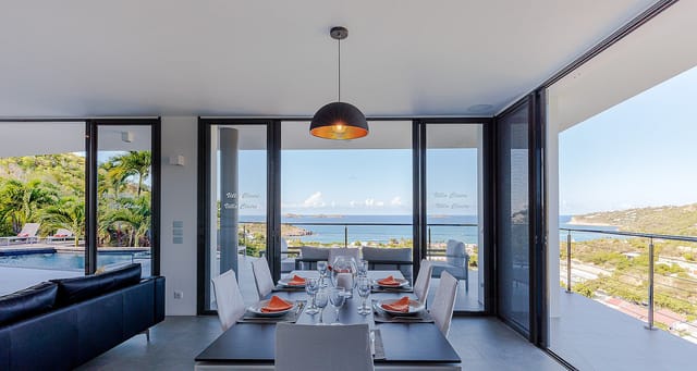 de-vue-sans-titre-4737-header at Villa Claire