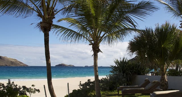 1913-header at Villa Ecoute les Vagues