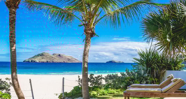 OutsideIMG19122013BowdenjpgFJYbRV-header at Villa Ecoute les Vagues