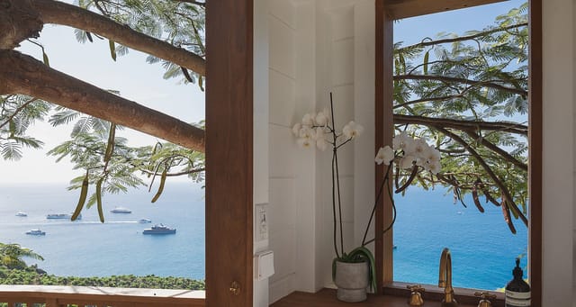 _MG_9249-header at Villa Esprit de Roche