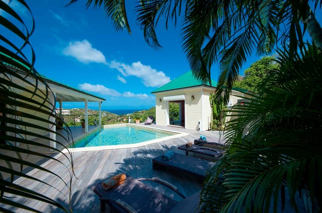 Outside area at Villa Florence