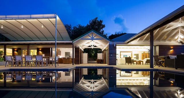 CARREAU4081jpgYNszAw-header at Villa Gearon