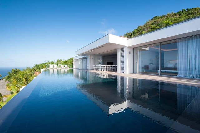 pool at Villa Ginger