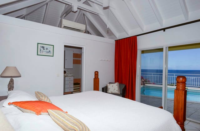 Galets bedroom 02 ocean view at Villa Grands Galets