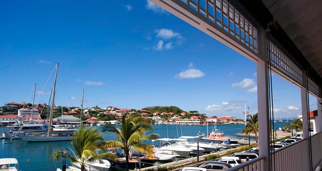 AM067jpgBtcRO1-header at Villa Harbor Haven