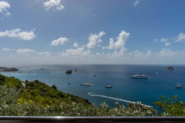 bedroom 01 view - by J at Villa Hurakan