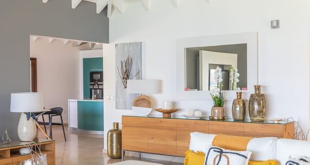 Isia-2021---Jeanne-LE-MENN-25-header at Villa Isia