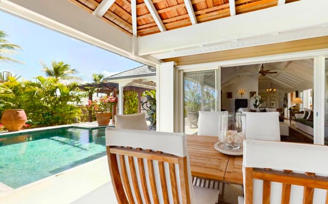 Belle Epoque - Outside dining at Villa La Belle Epoque