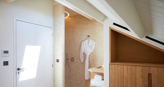 _FRB9988_bdef-header at Villa La Paloma