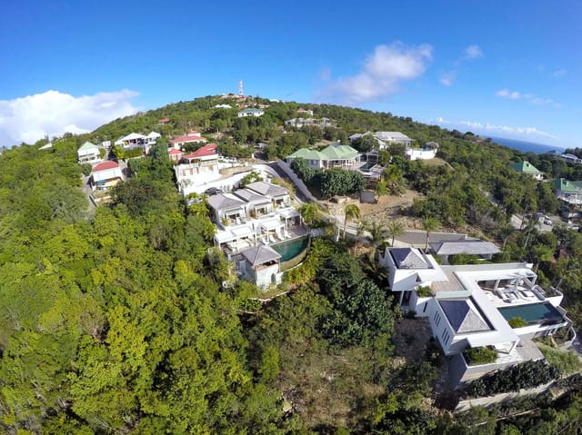 B and Fleur de Cactus aerial view 05_p1 at Villa Legends B