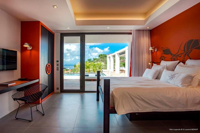 B bedroom Hermes view at Villa Legends B