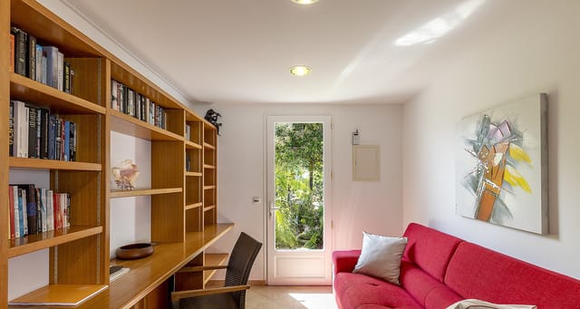 Barth-Villa-Les-Jardin-Emmanuel22-header at Villa Les Jardins d'Emmanuel