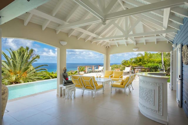 Outside Living at Villa Maracuja