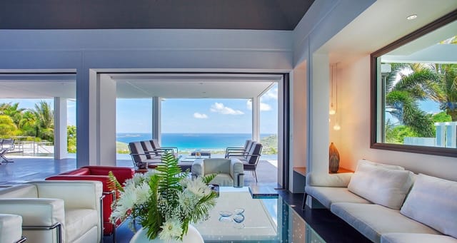 5027-header at Villa Nirvana