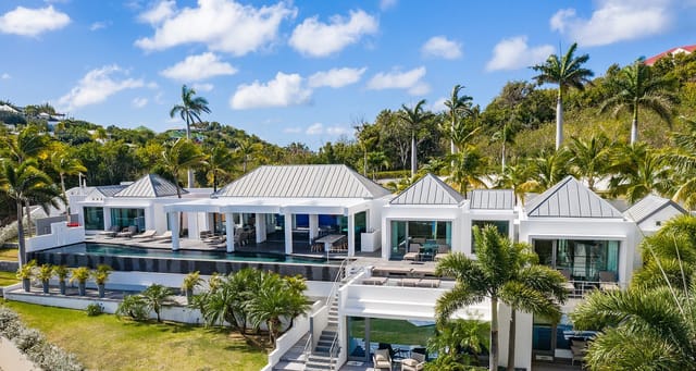 NIRVANA---4-header at Villa Nirvana