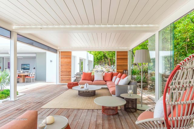 Springs - Outside Living at Villa Palm Springs