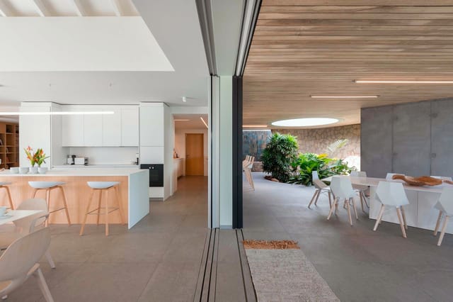 Kitchen & outside dining at Villa Paulista