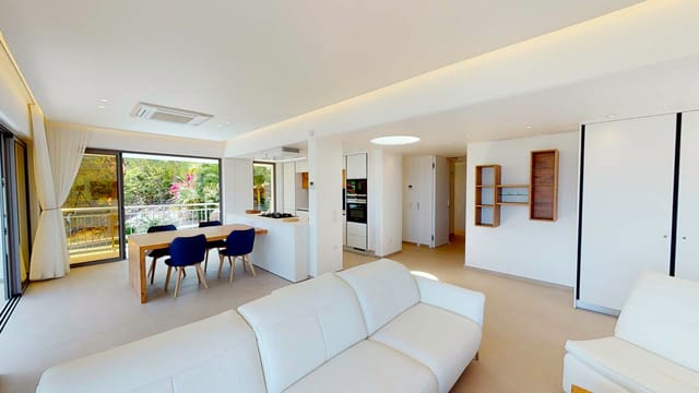 Living at Villa Philea