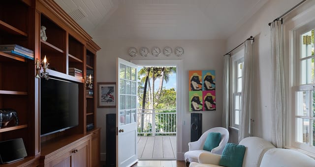 _MG_9693-header at Villa Plumbago