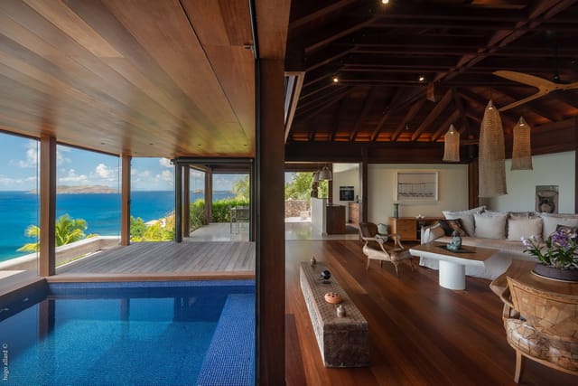 pool at Villa Safari