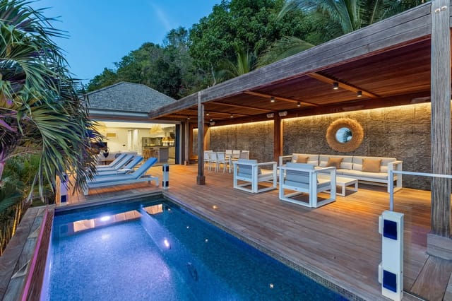 pool at Villa Santa Alicia